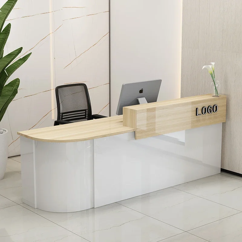Outdoor Furniture Store - Mostrador de recepción y caja para