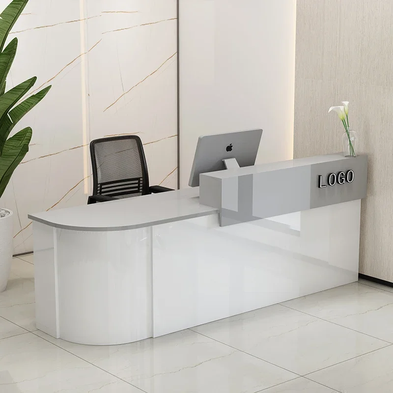 Mostrador de recepción y caja  - Outdoor Furniture Store reseña y precio